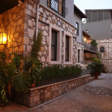 Flat With Lovely Garden Near Hadrian's Gate 公寓 *